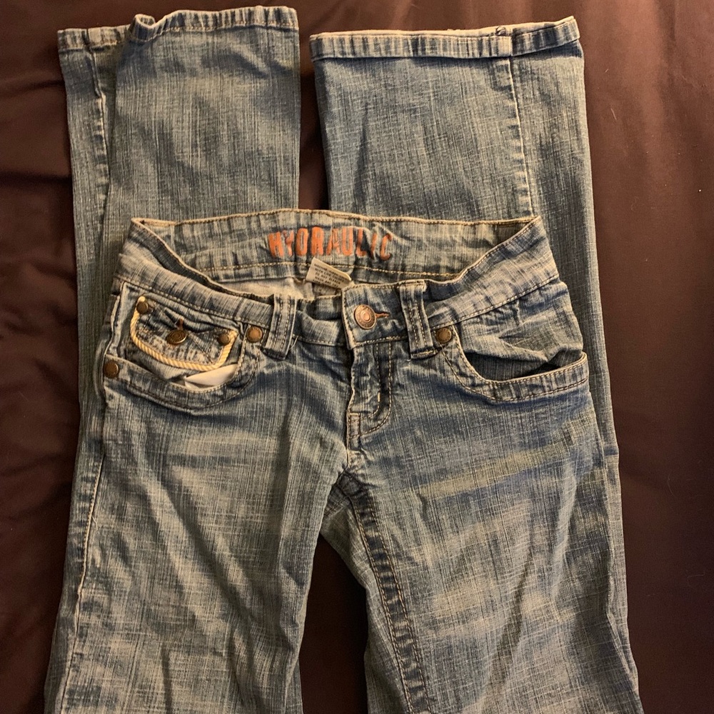 Hydraulic jeans